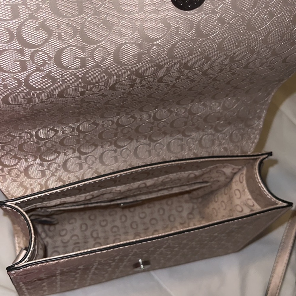 Guess bag - Picture 2 of 6